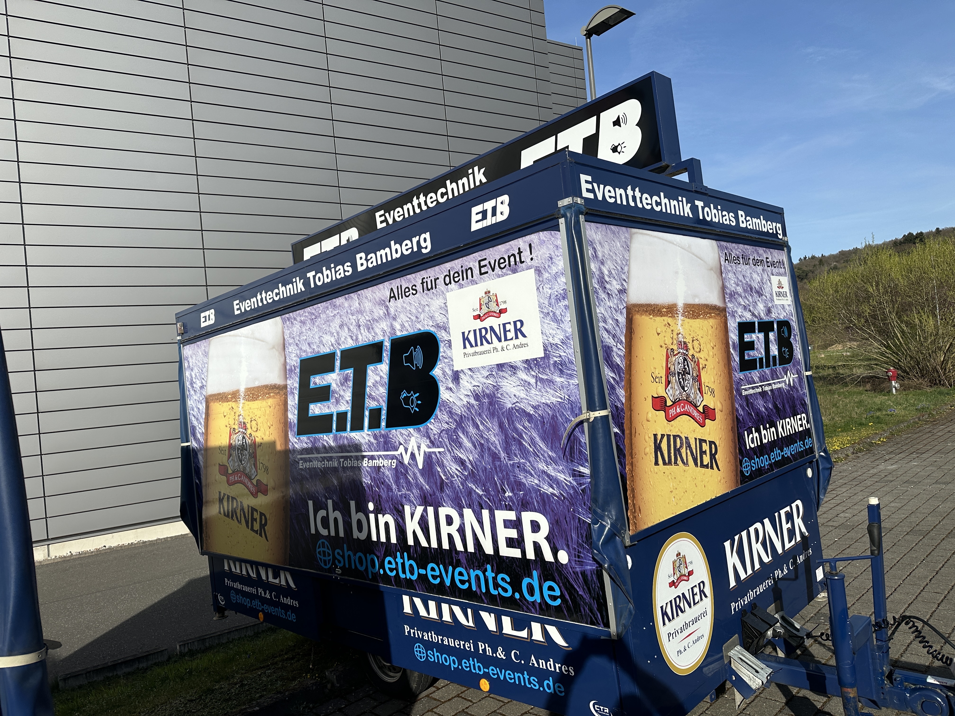 Ausschankwagen Kirner 4 Zapfhähne